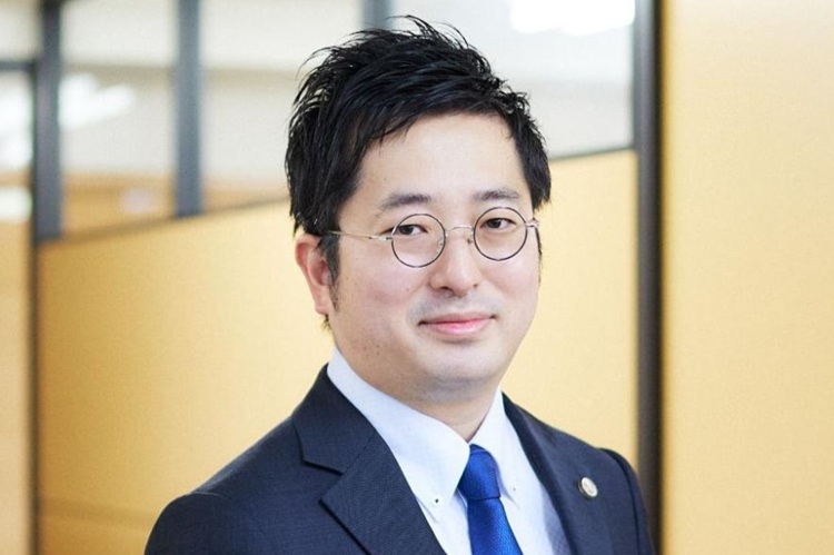 多湖翔（弁護士）