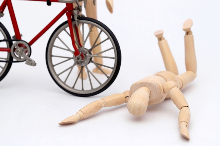 自転車と歩行者の事故対応ガイド　過失割合や慰謝料を解説