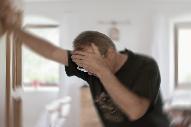 事故で頭を打ったら絶対にすべきこと　症状から損害賠償まで解説